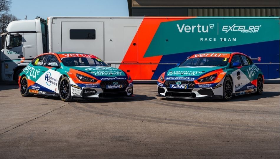 EXCELR8 Touring car sponsorship 