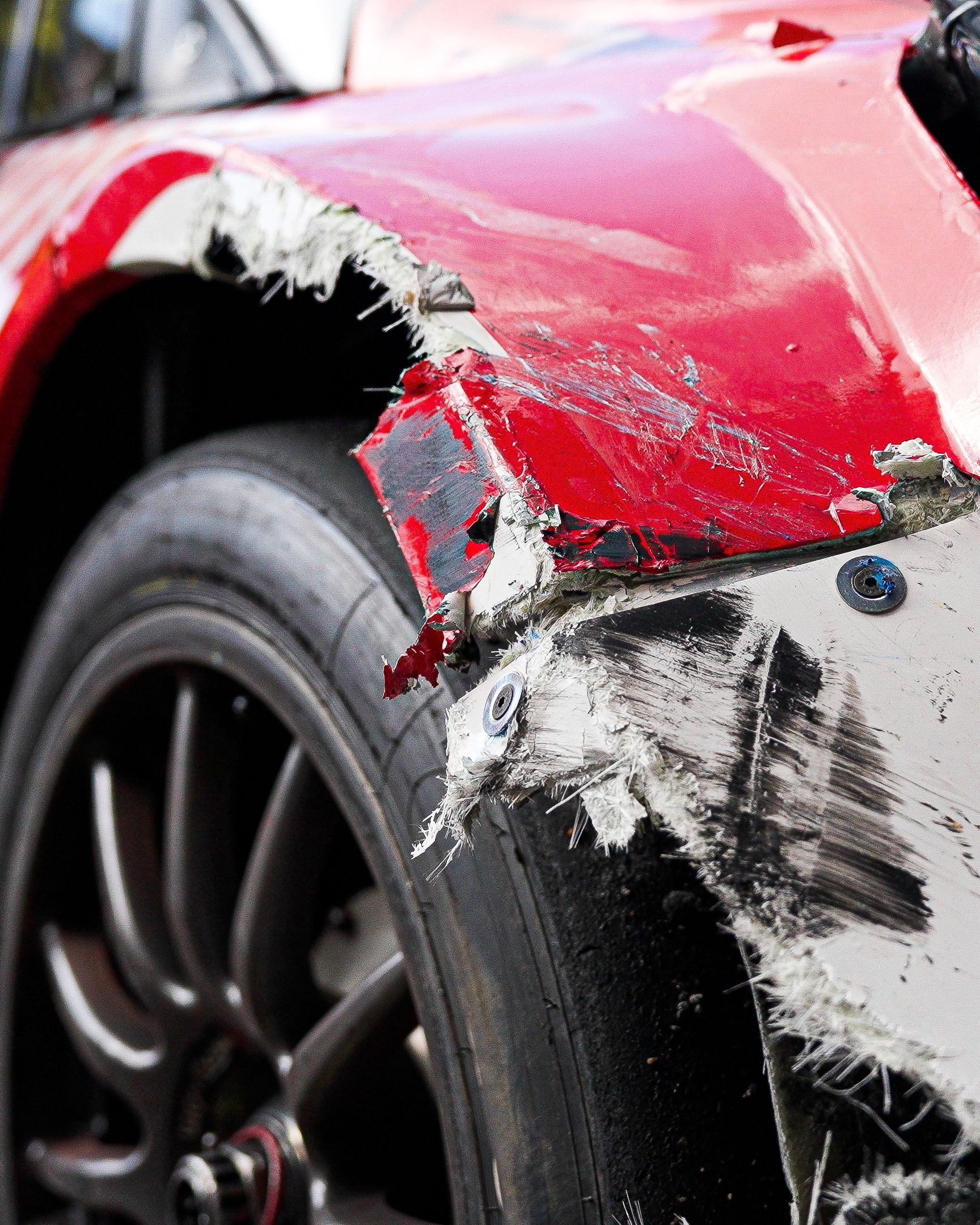 BTCC 2025 Brands Hatch wheel arch  damage