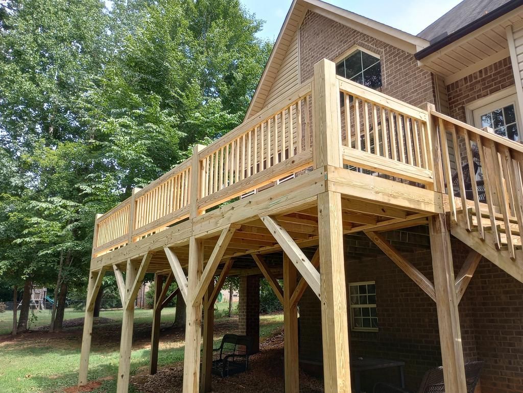 Deck Builder | Greensboro, NC | The Improvement Store