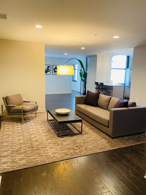 Residences at Talcott - Image 2