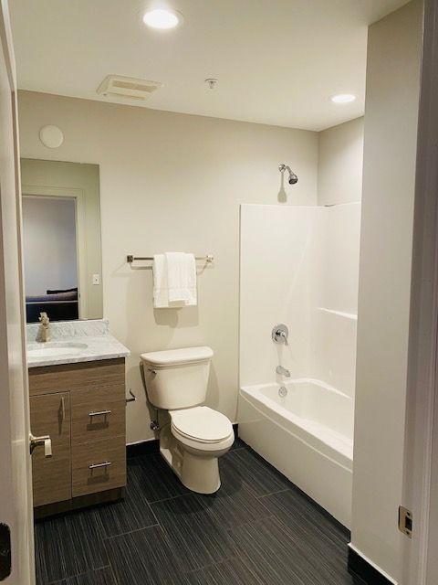 Residences at Talcott - Image 6