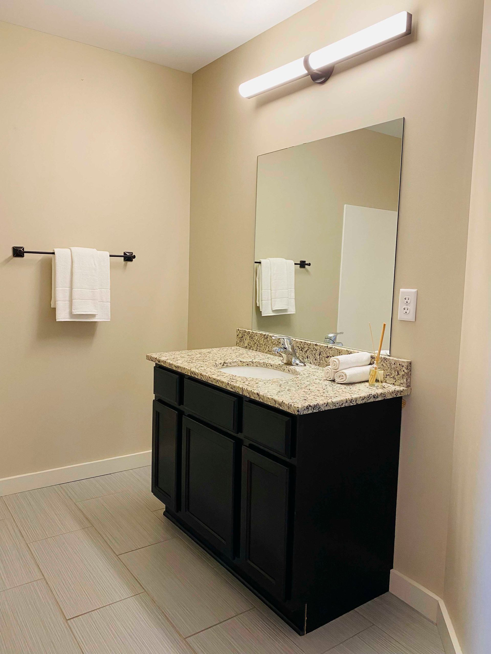 Burnham Lofts - Image 3