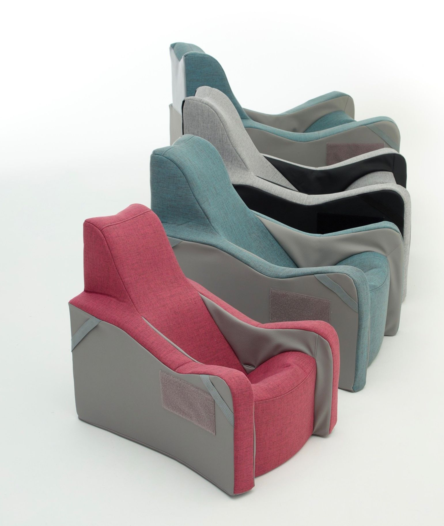 front view of einstein chair