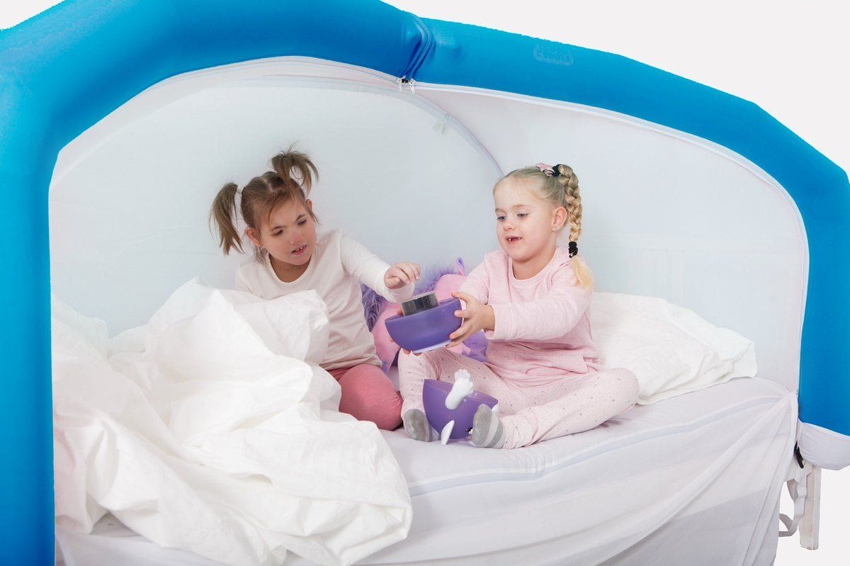 Children playing in CloudCuddle