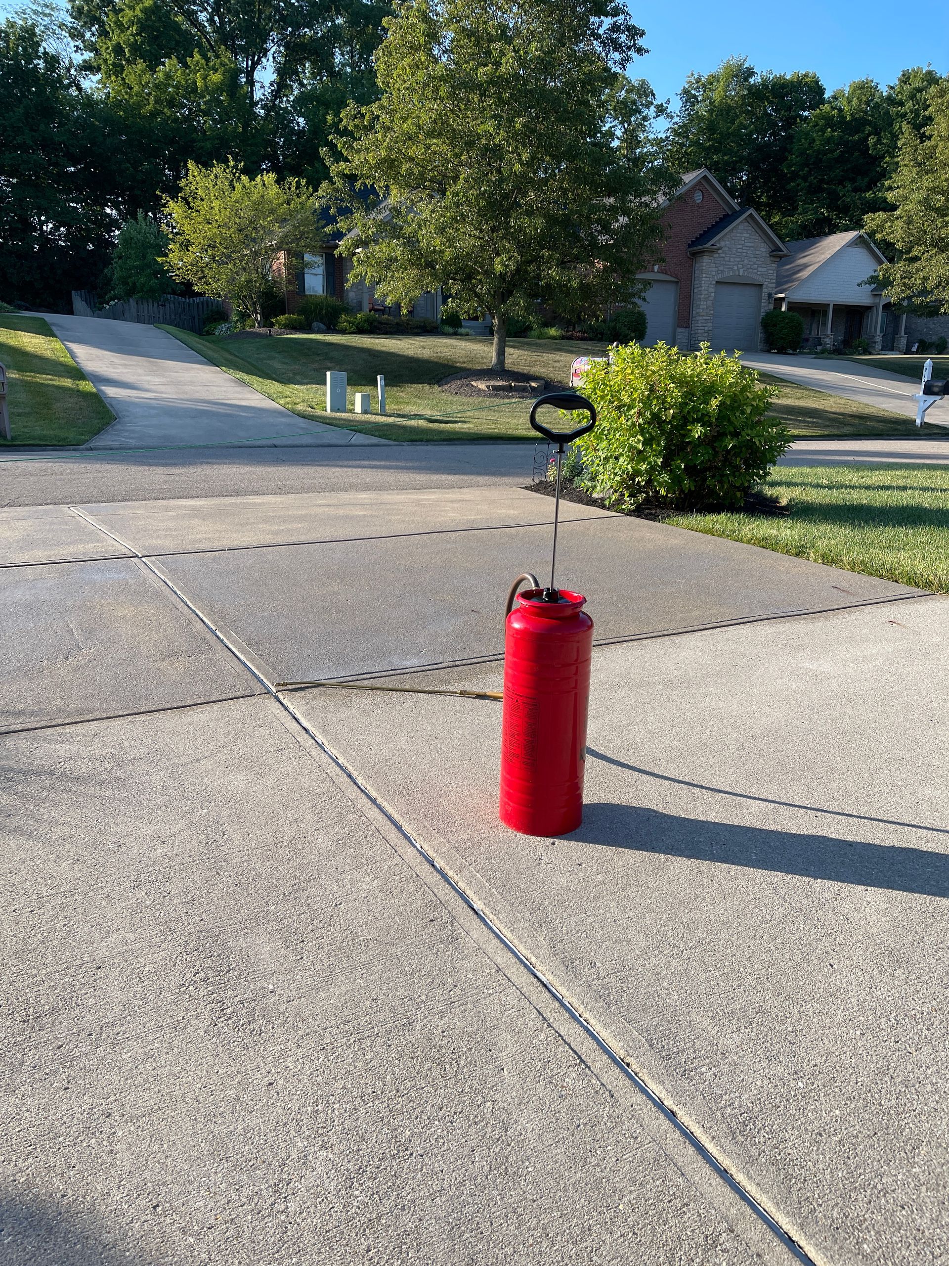 Concrete Cleaning and Sealing — Cincinnati, OH — Cruz Pressure Washing
