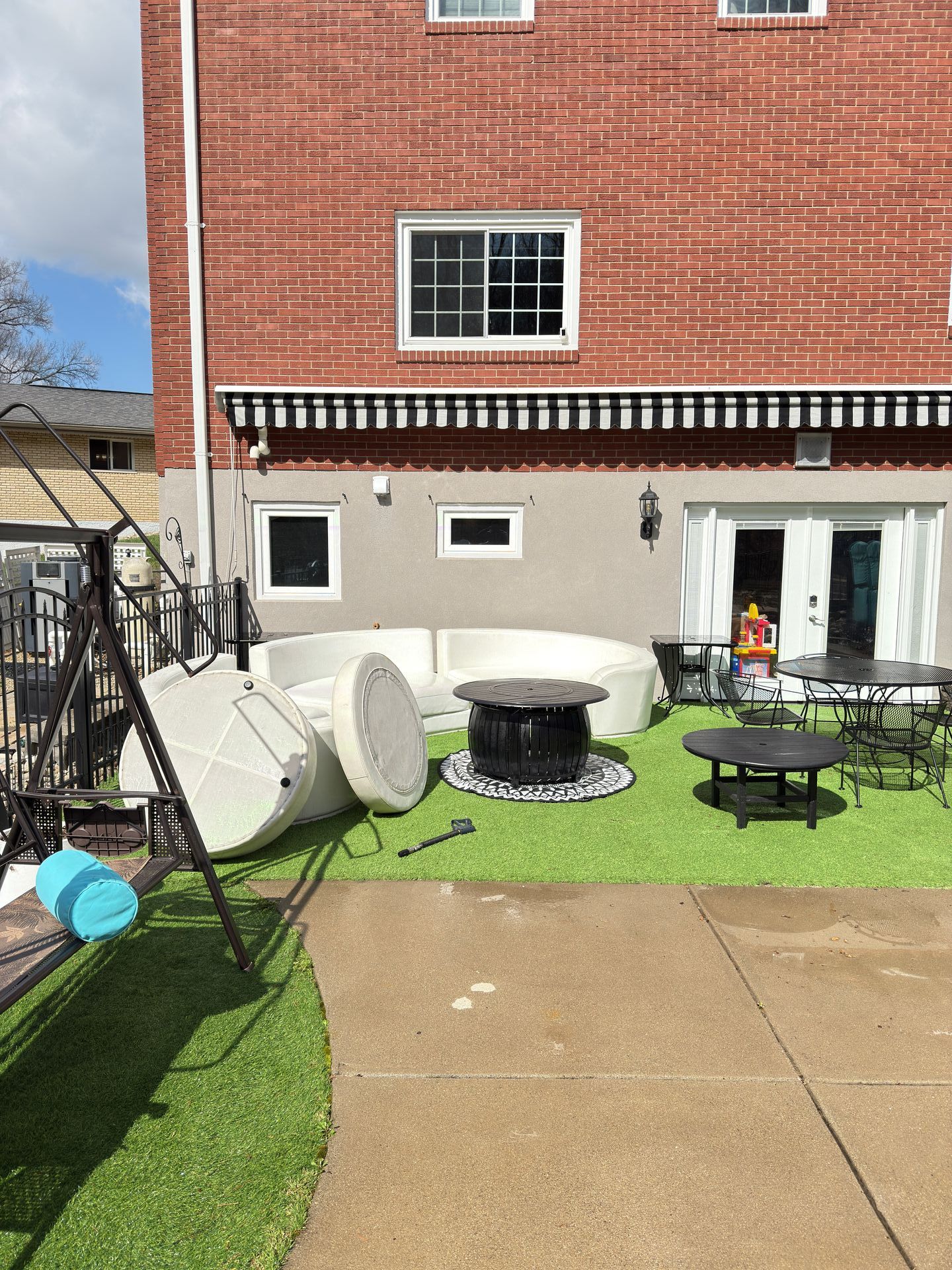 Spring cleaning - Pressure washing 