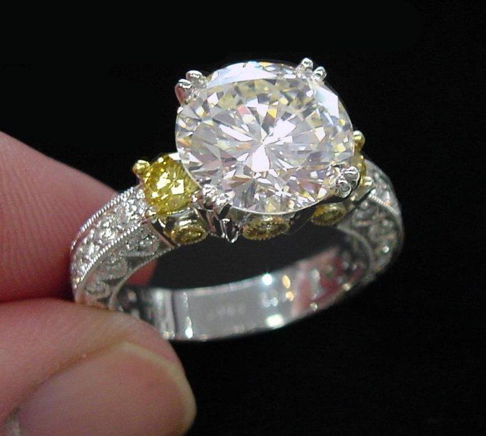Flower Designed Engagement Ring — Pigeon Forge, TN — American Jewelry