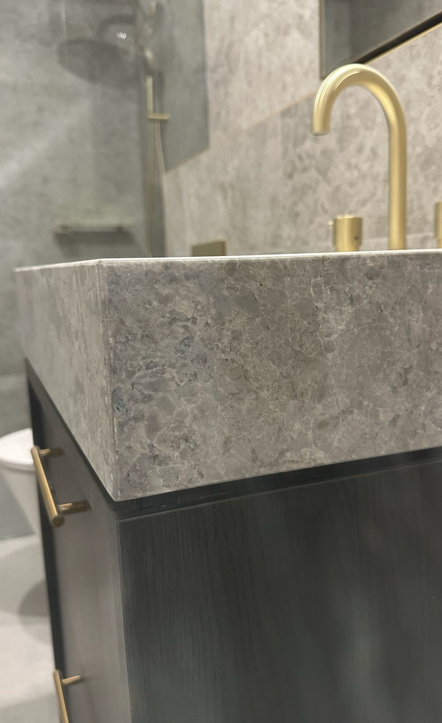 Stone repaired — before and after comparison