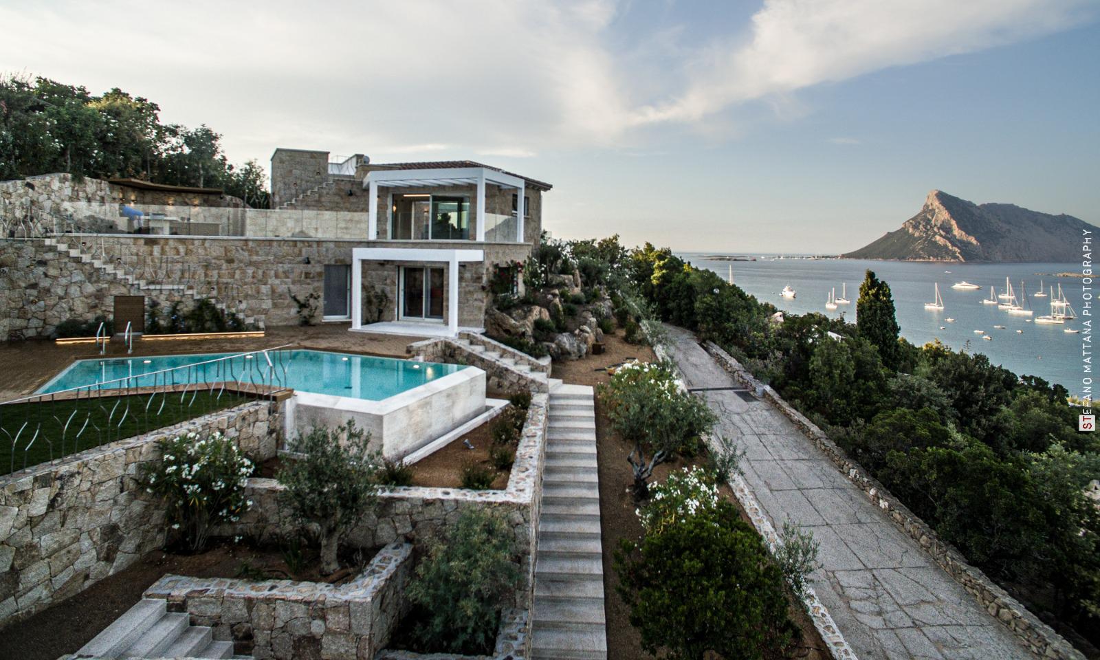 villa con veranda in legno