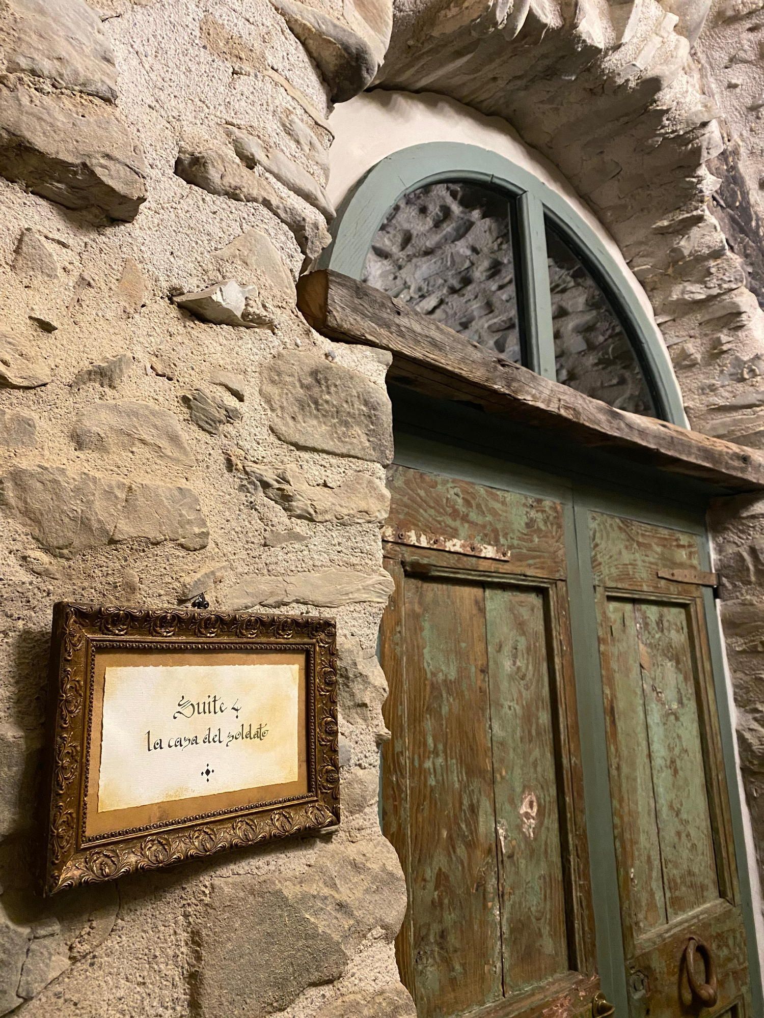 prenota suite La casa del soldato Pontremoli