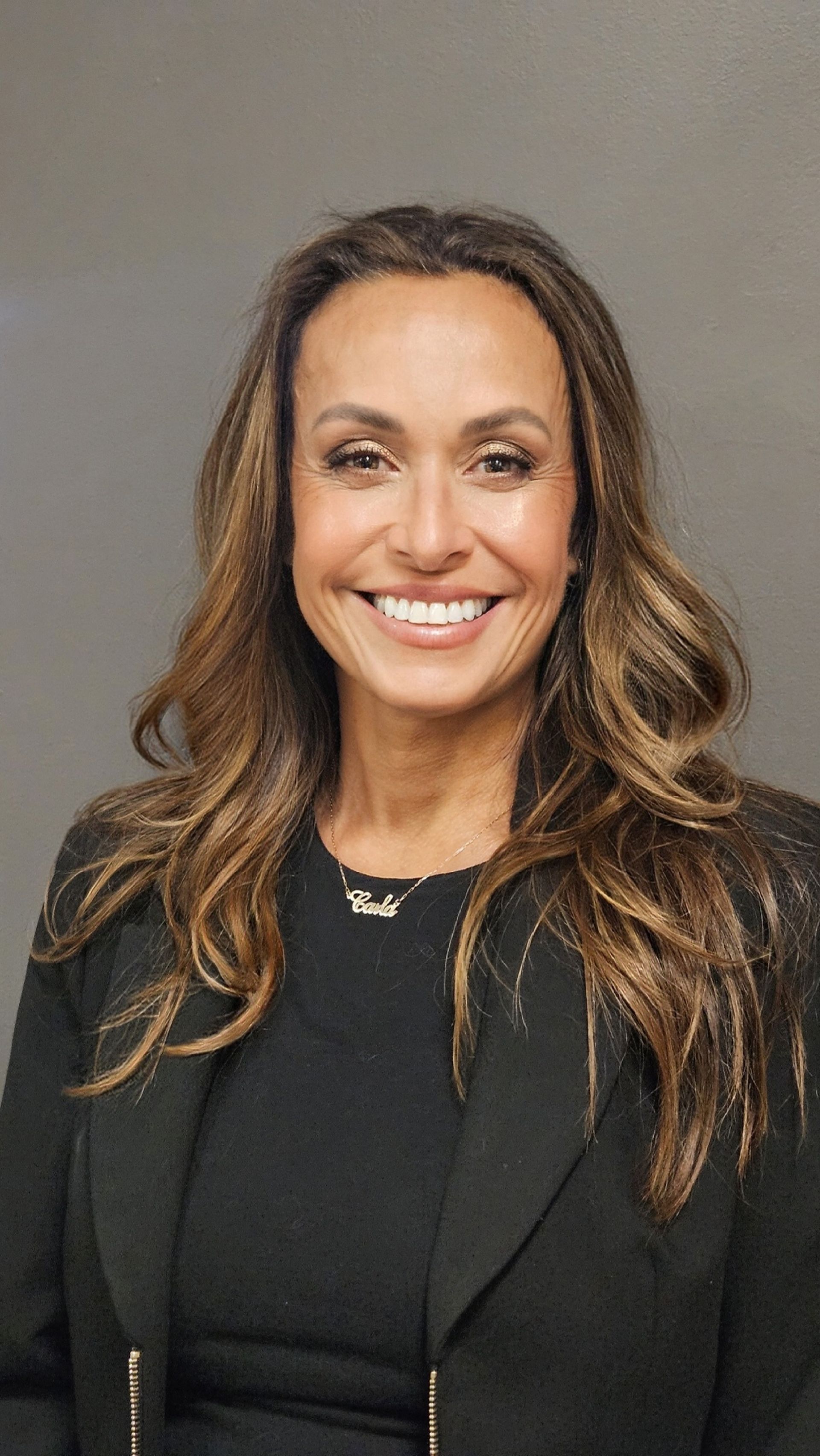 Carla Fernandes Lewis