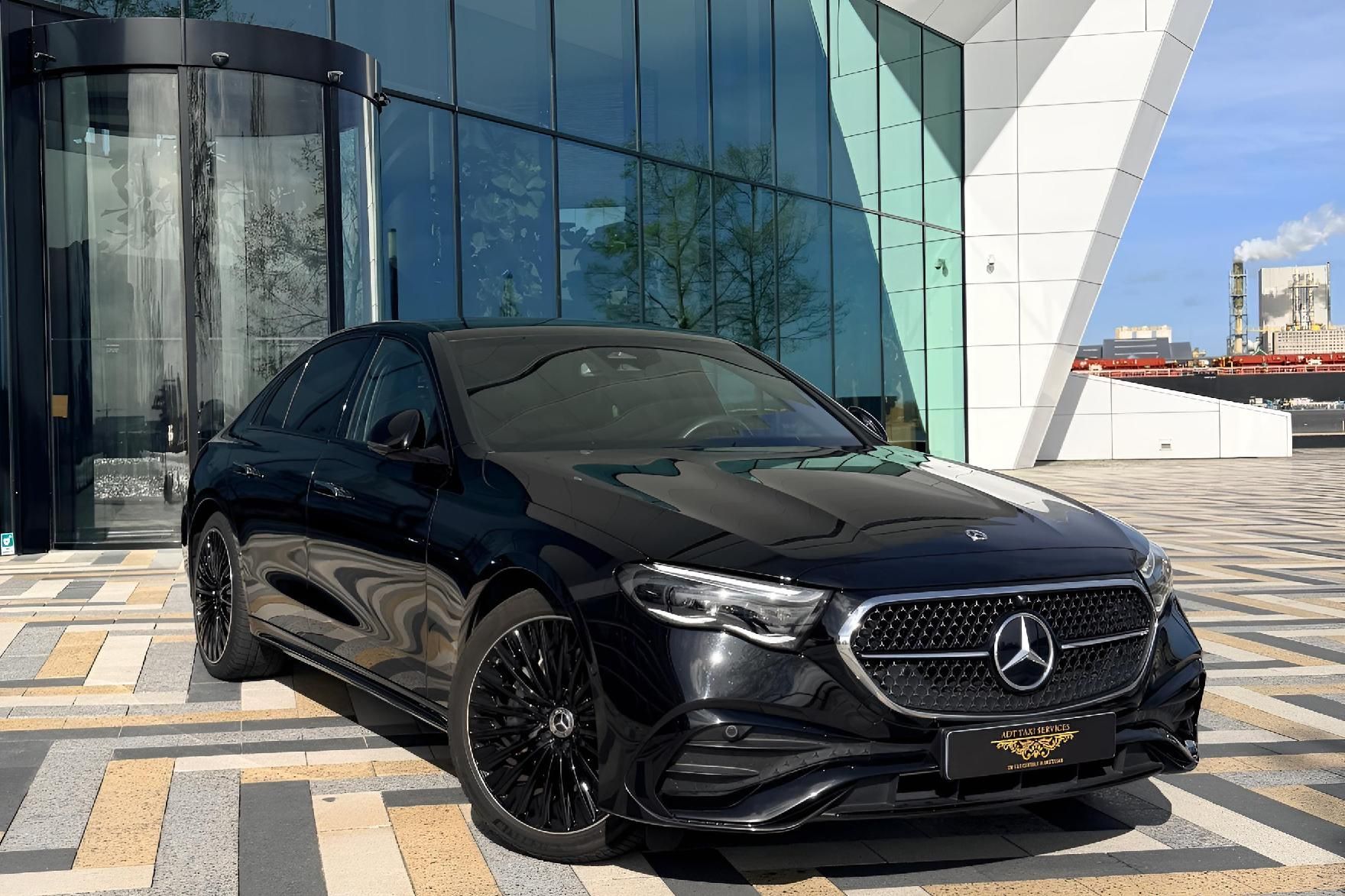 Mercedes E Klasse, Mercedes E-Class taxi amsterdam, private driver