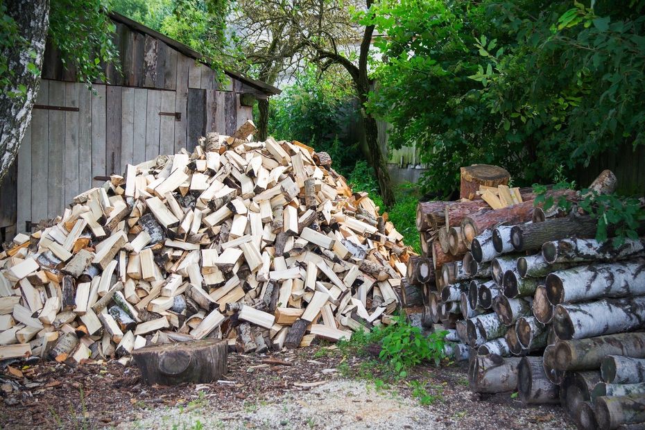 a bulk of firewood