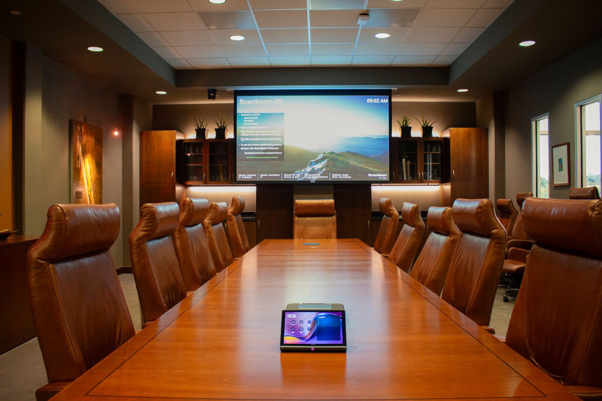 Industries That Benefit Most from Command Center Technology 