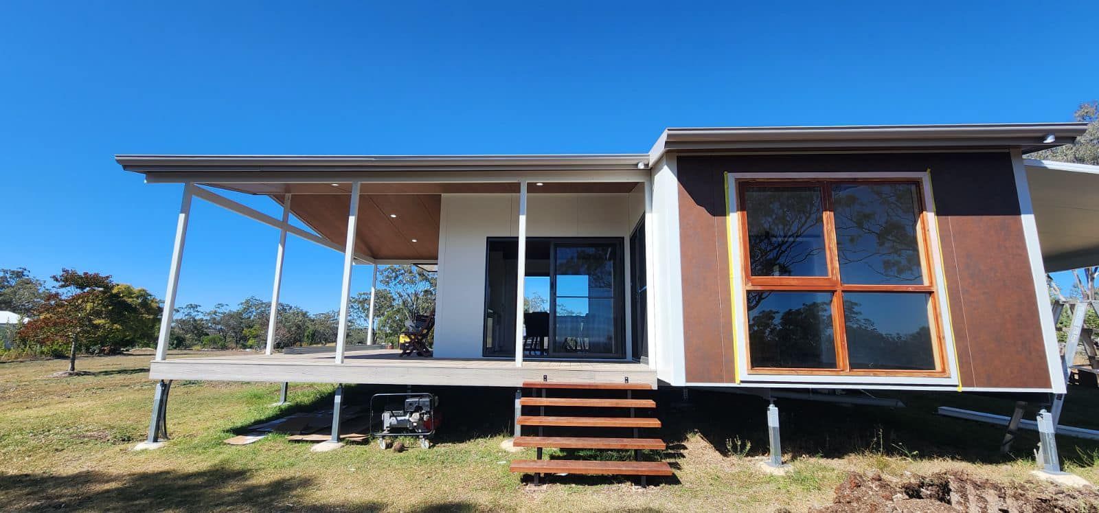 High View of Modular Home and Deck — Alternative Modular Home In Toowoomba City, QLD