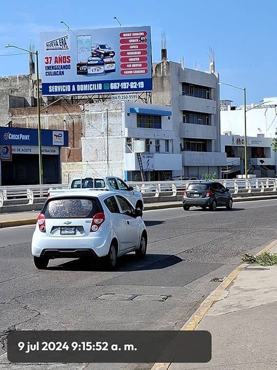 Publex Publicidad Exterior - Calz. Insurgentes, de Fuente Cuauhtémoc a Gob. del Edo.