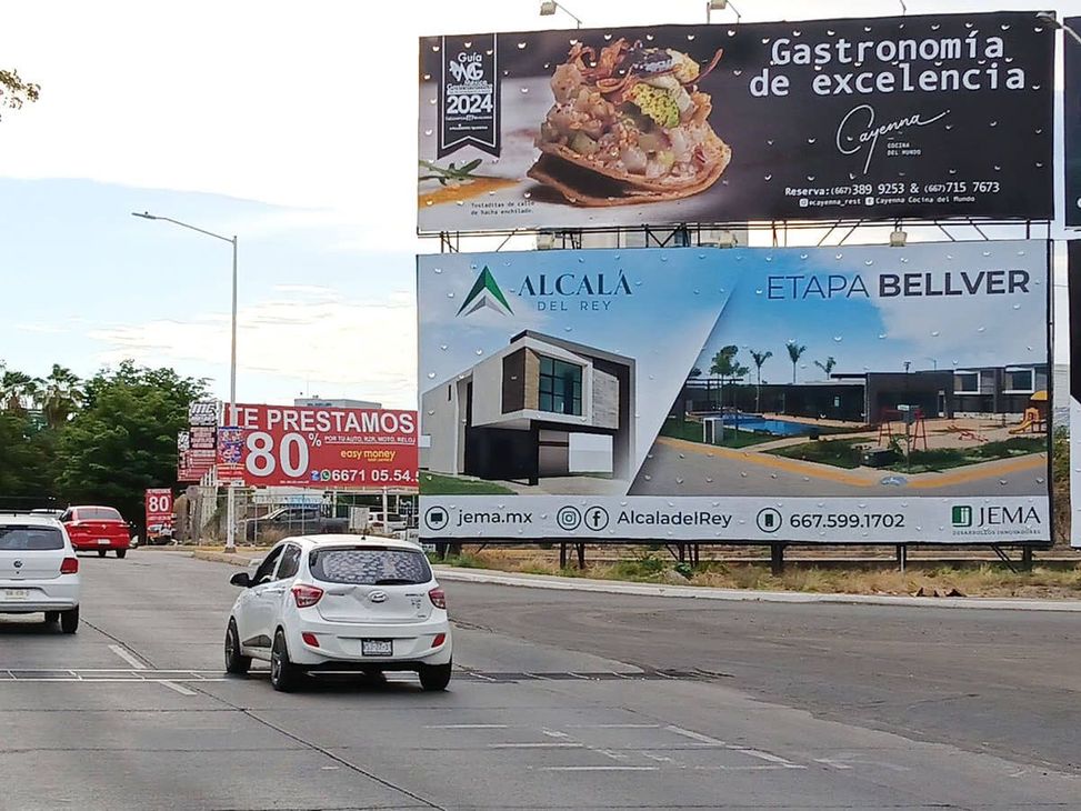 Nuevo Malecón, pasando Av. Obregón, rumbo a Fórum...