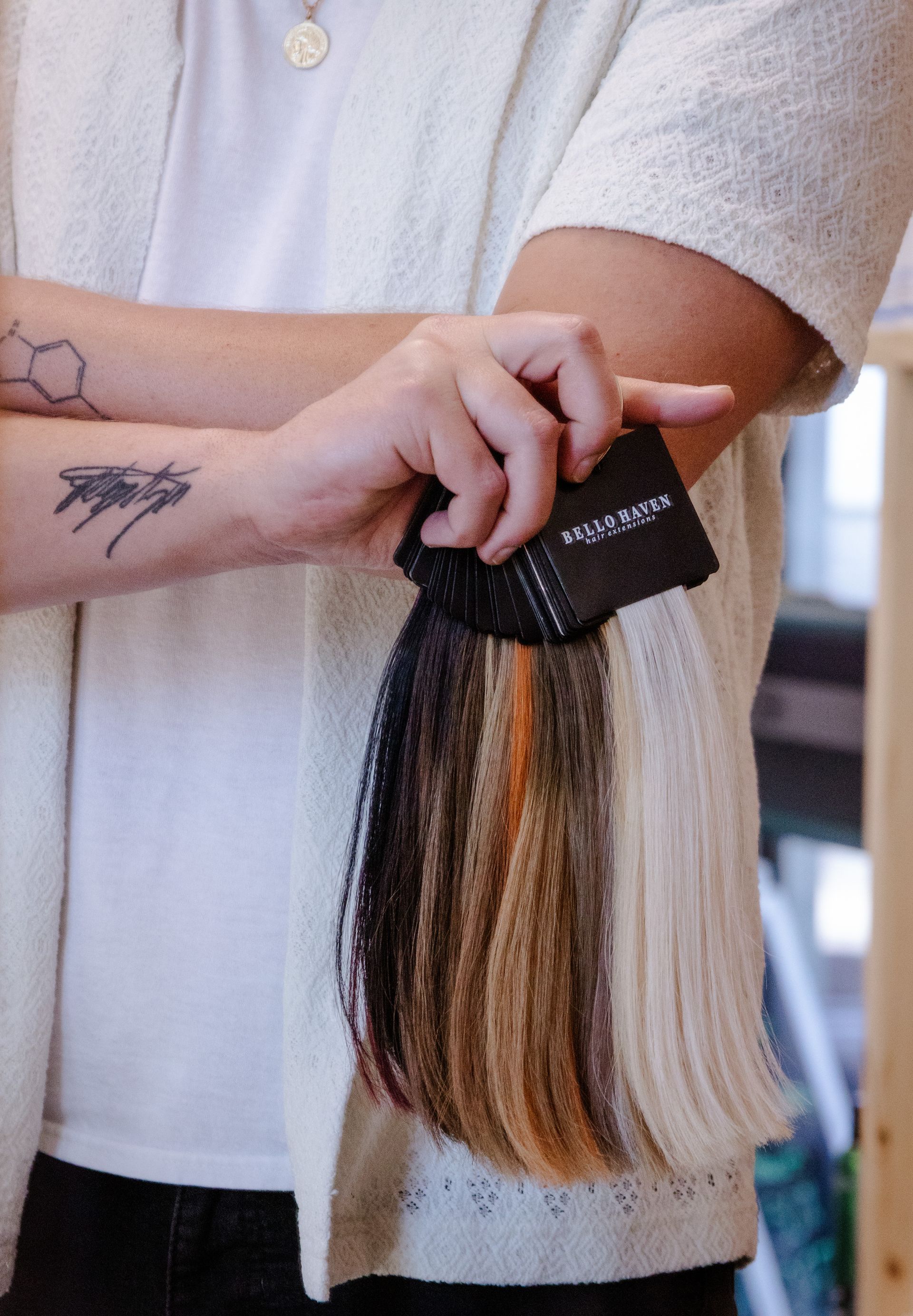 Close-up of Hair Extension swatch ring