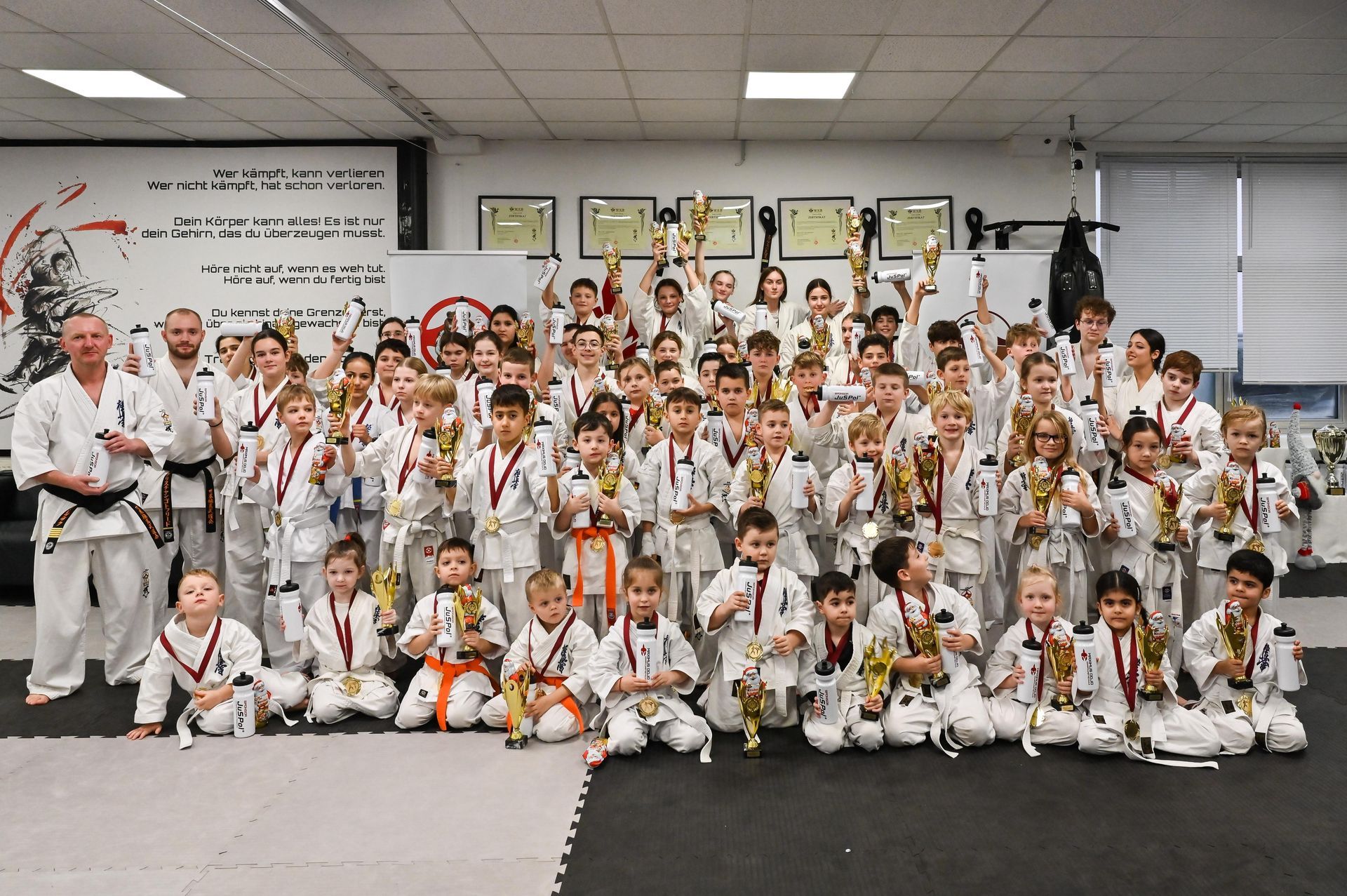 Karate-Team beim Training