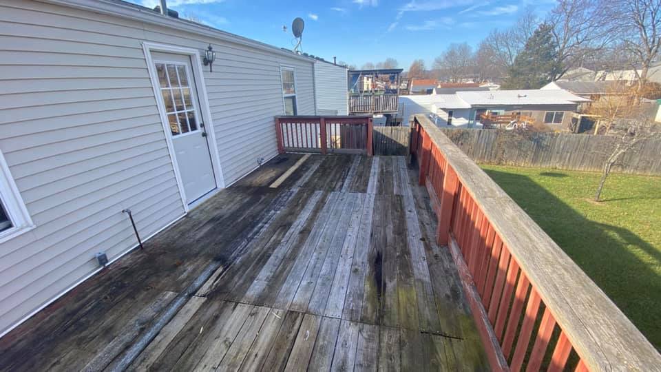 Before Cleaning Patio — Crestwood, KY — Advanced Cleaning Services