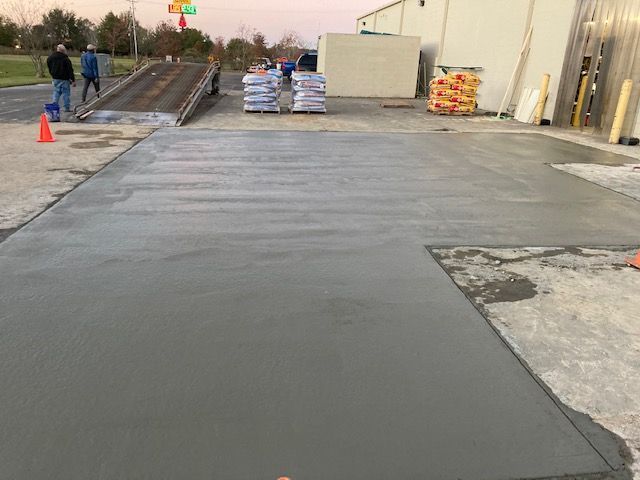 A concrete driveway in Brandon, MS by Scott Meadows Construction Co. 