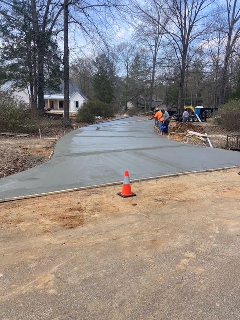 A residential concrete driveway in Brandon, MS by Scott Meadows Construction Co. 