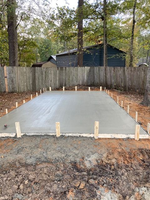A residential concrete foundation in Brandon, MS by Scott Meadows Construction Co. drying