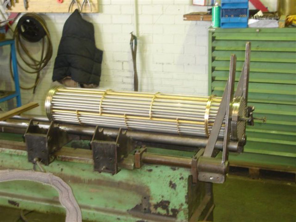 Radiatore per autoveicoli da aggiustare