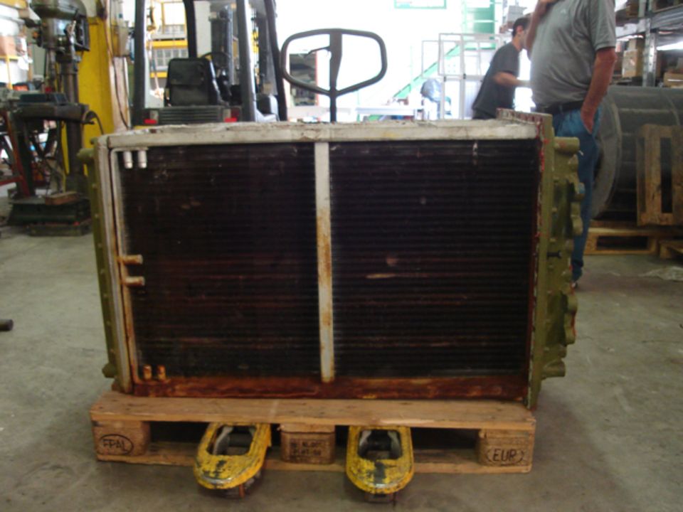 Radiatore per trattore