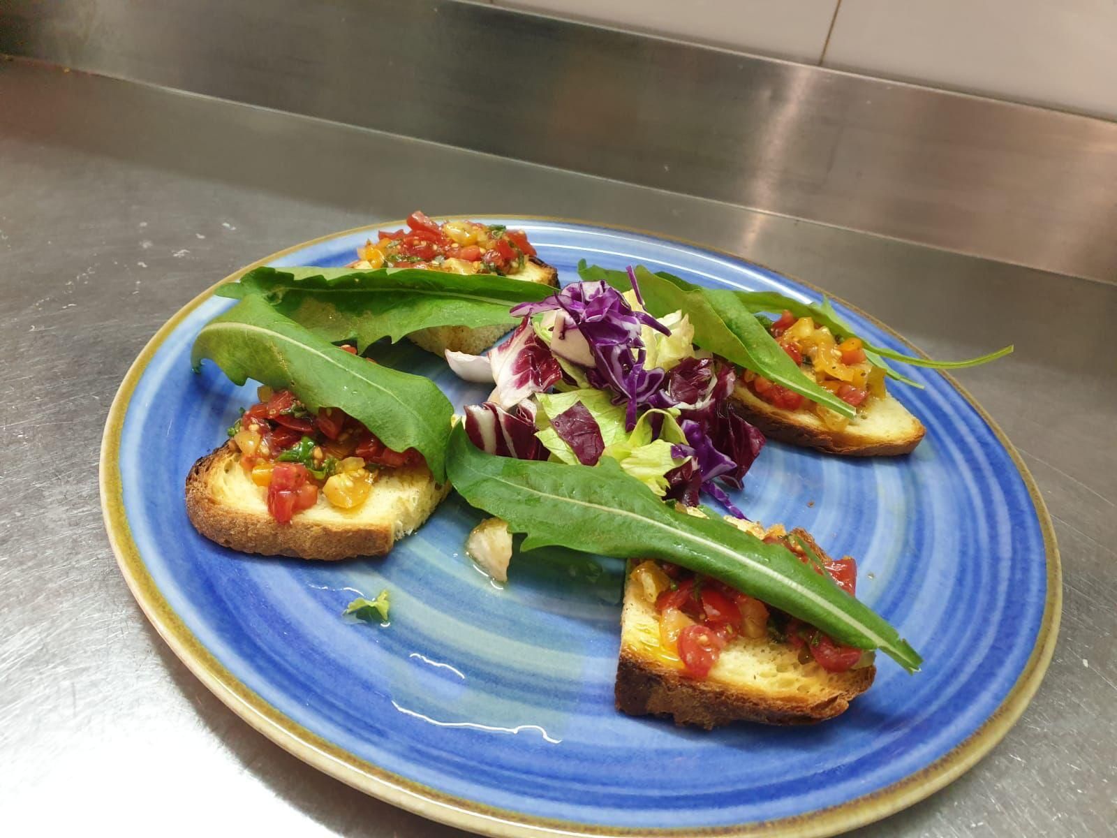 bruschette al pomodoto