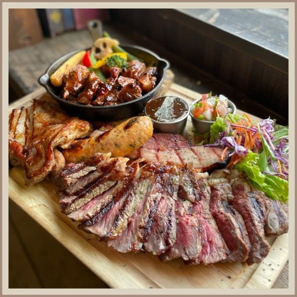 名古屋で本格派ウェスタンフード、多国籍料理