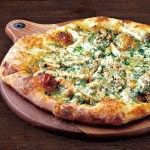 Pizza Thumbnail - a picture of a chicken pesto pizza