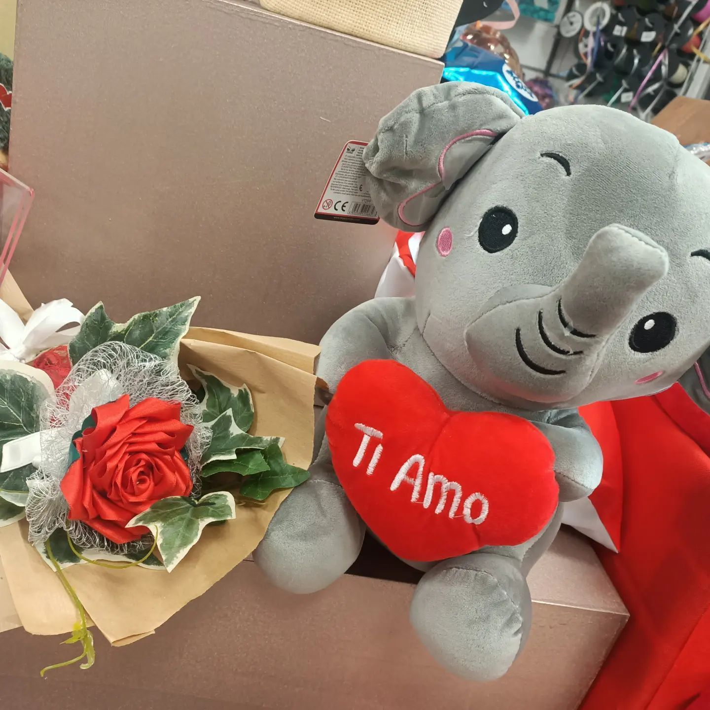 Gadget regalo San Valentino a Poggibonsi da Balloon City