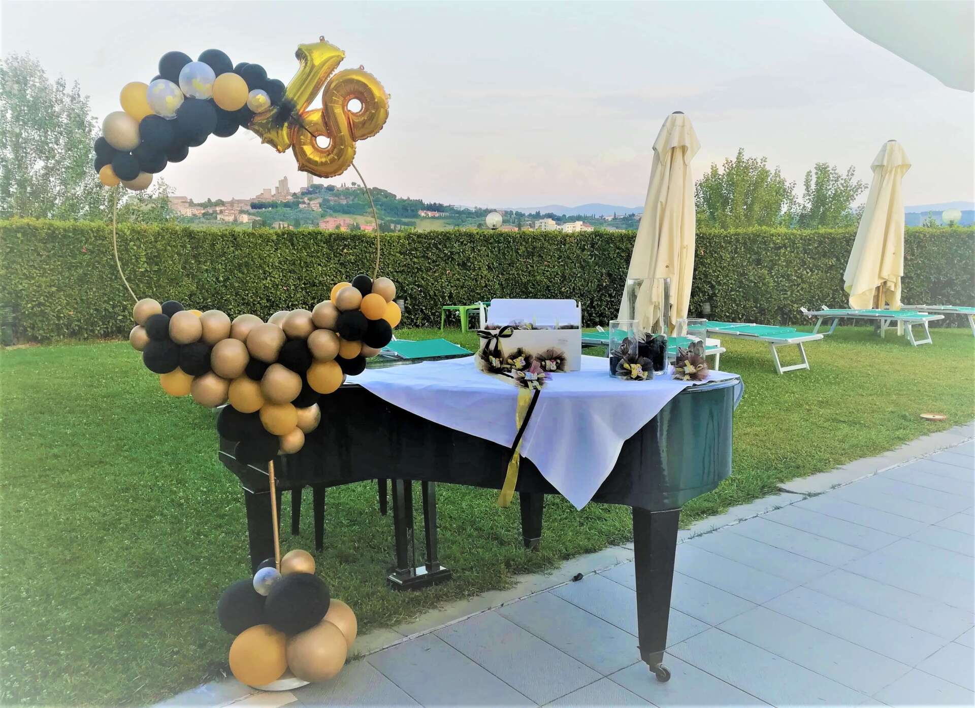 Decorazione per feste all'aperto