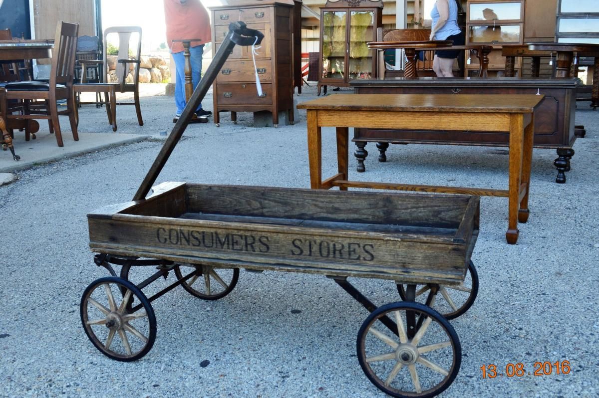 Sell or find antiques and vintage items at Elkhorn Antique Flea Market