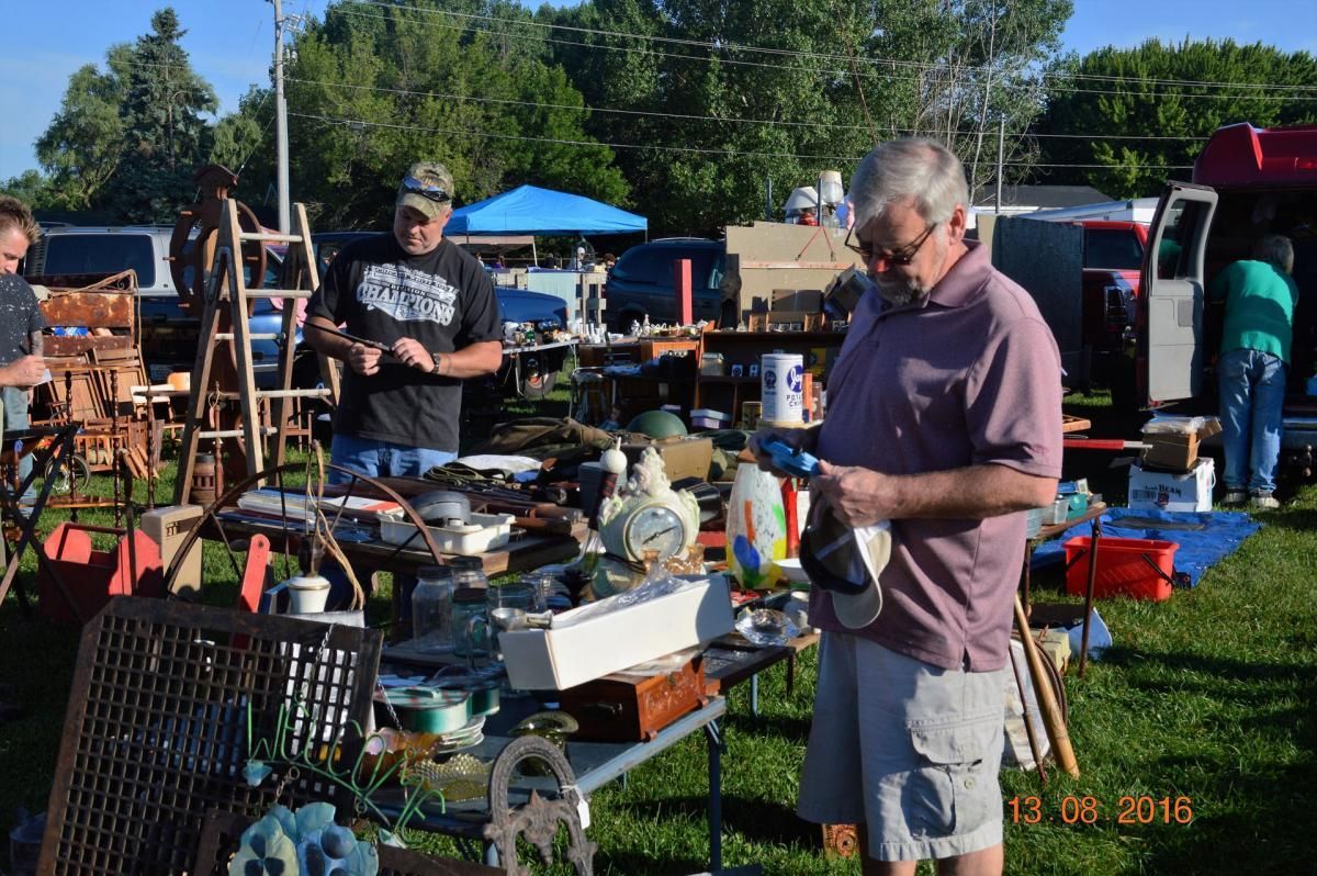 Sell at Elkhorn Antique Flea Market | Vendor Info