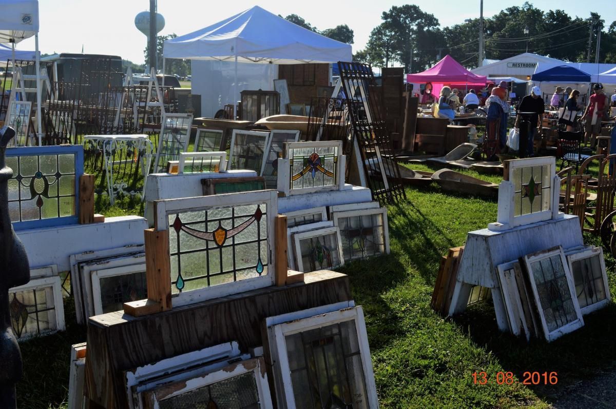 Sell or find antiques and vintage items at Elkhorn Antique Flea Market