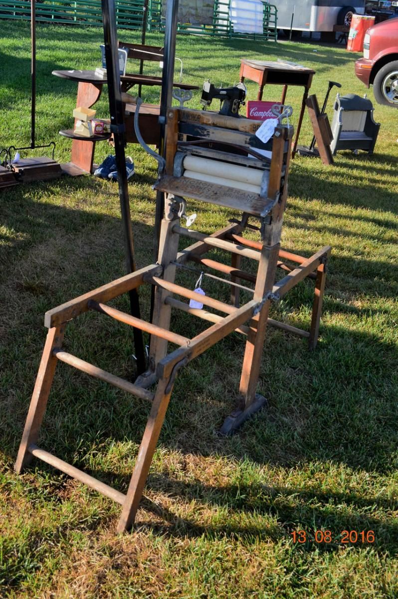 Sell at Elkhorn Antique Flea Market | Vendor Info