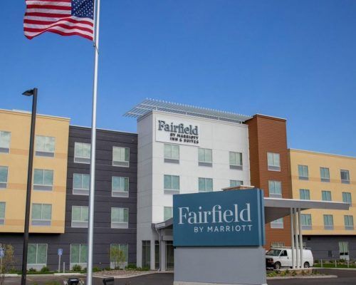 Loding near Walworth County Fairgrounds | Elkhorn Antique Flea Market