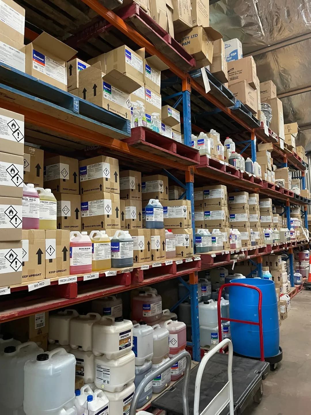A warehouse filled with lots of containers and boxes. — Springs Cleaning Supplies In Ciccone, NT