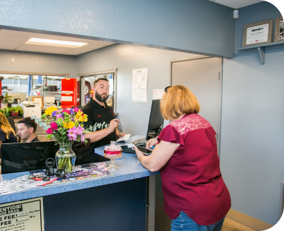 Welcome Image Front Desk Of The Shop | Foothill Auto Service