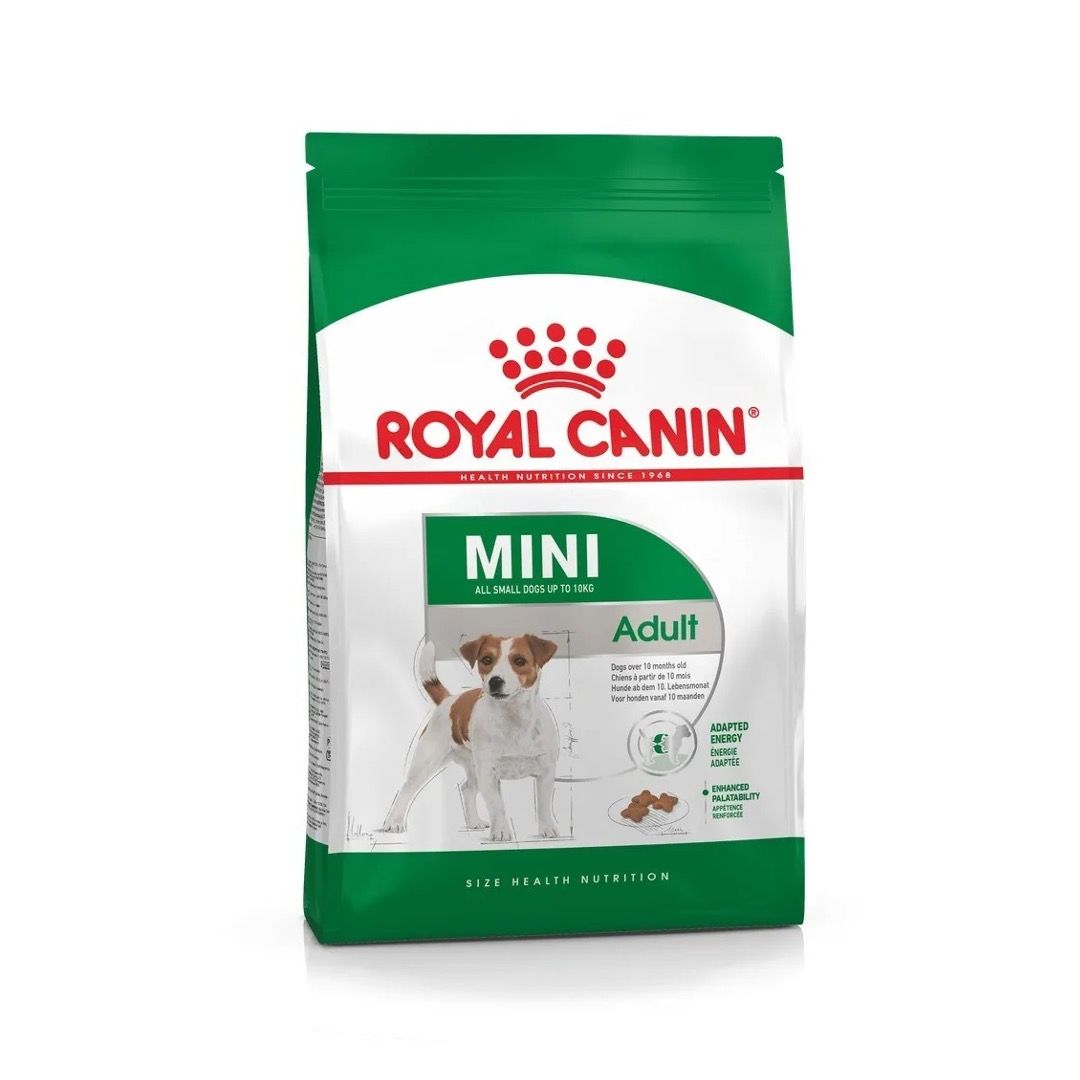 Bolsa de comida para perros Royal Canin Mini Adult con un perro pequeño y detalles del producto. Envase verde y blanco.
