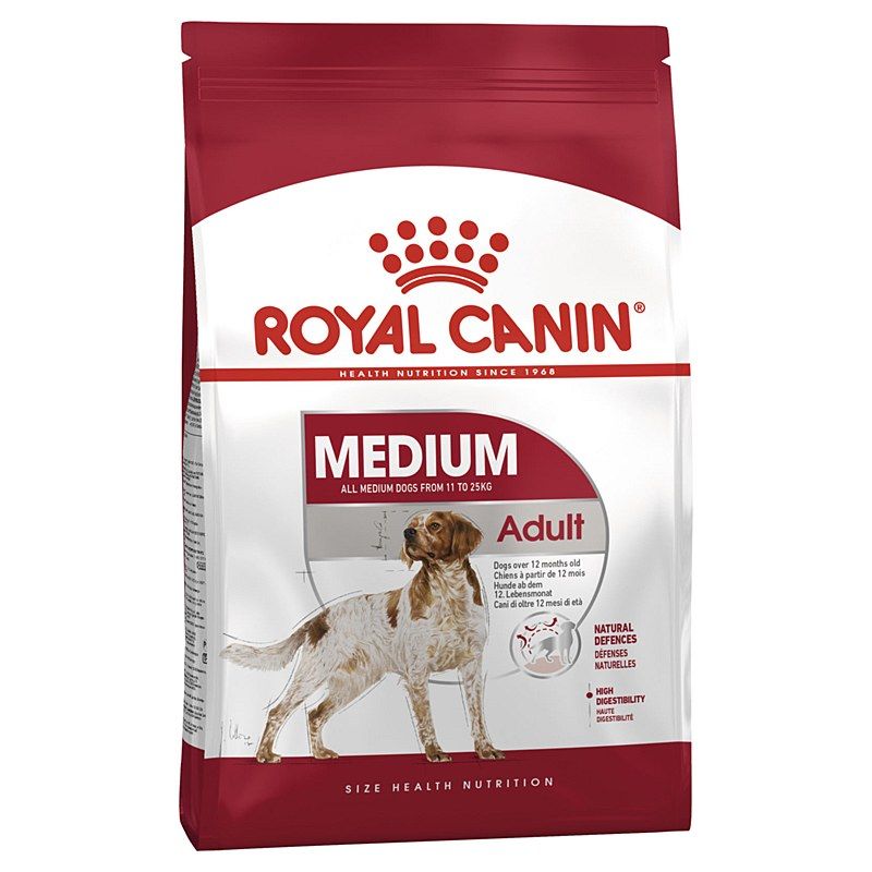 Bolsa de alimento para perros Royal Canin Medium Adult. Envase blanco y rojo con la foto de un perro.