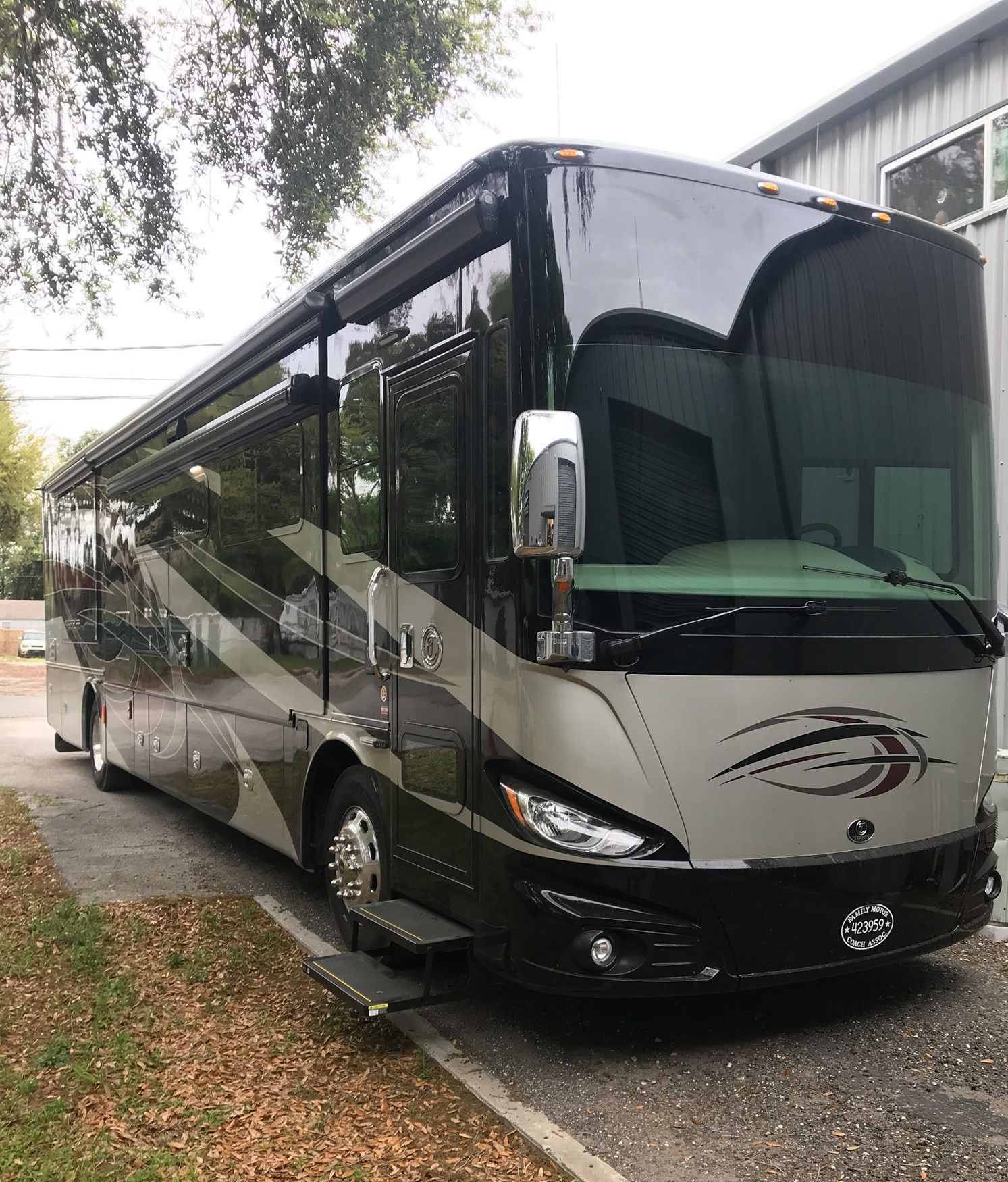 commercial vehicle window tinting