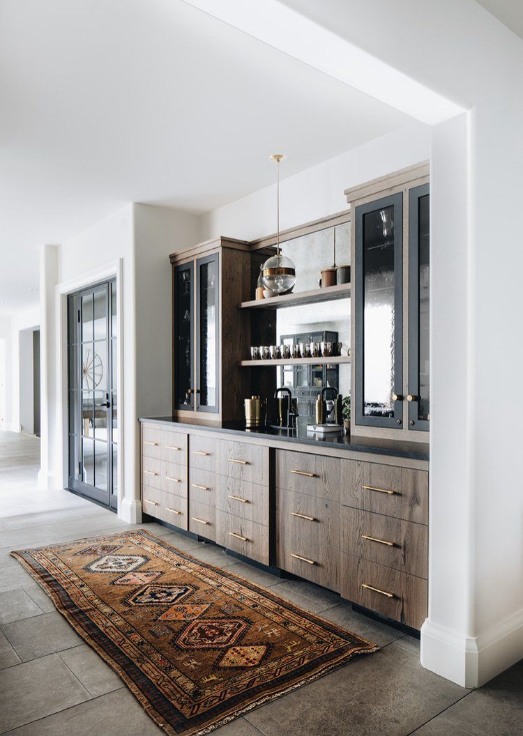 Elegant Kitchen Bar — Forrest, IL — Knapp Kitchens