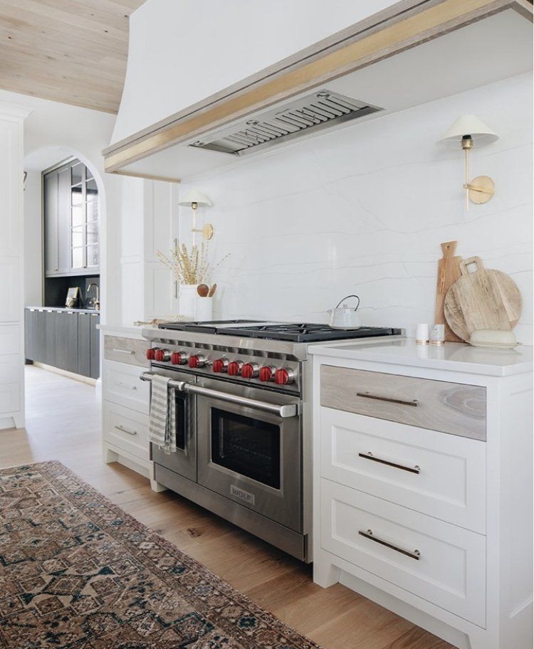 Stove — Forrest, IL — Knapp Kitchens