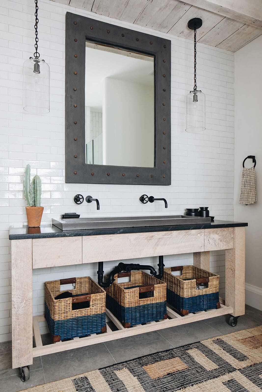 Simple Sink — Forrest, IL — Knapp Kitchens