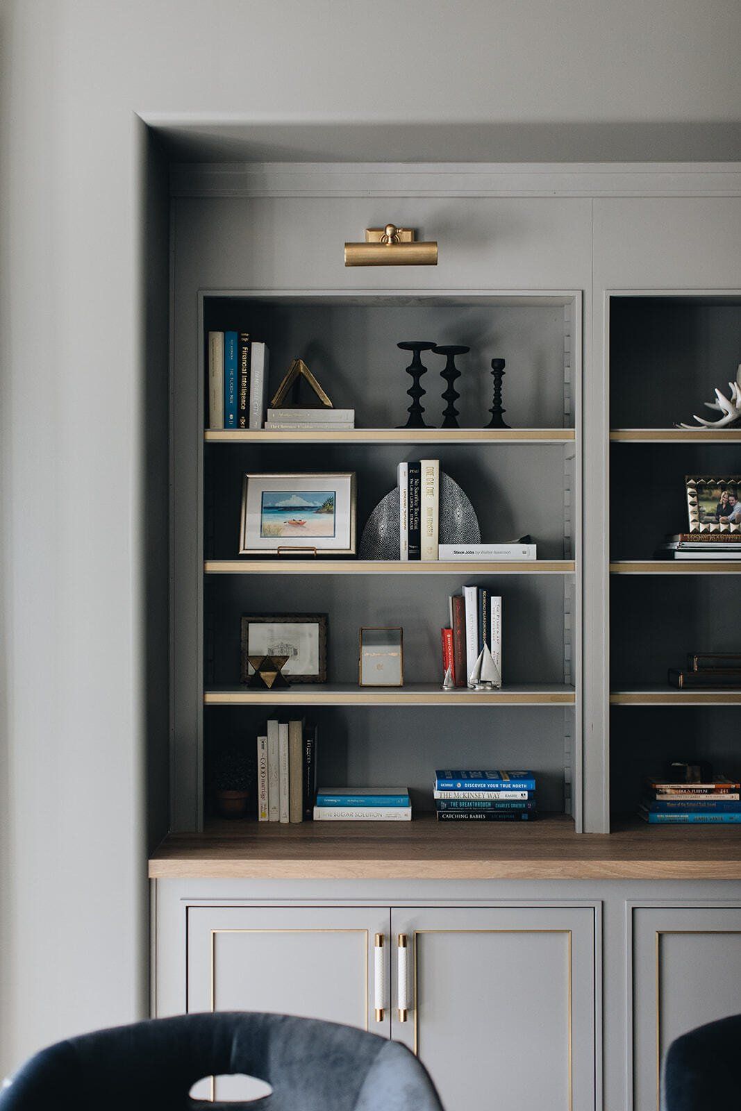 Bookshelf with Cabinet — Forrest, IL — Knapp Kitchens