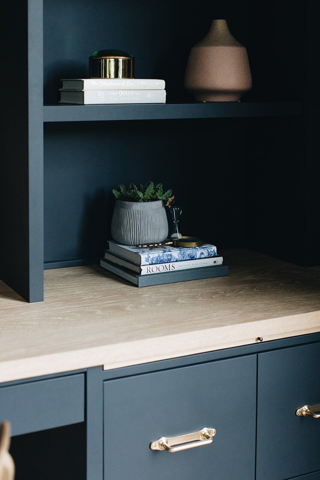 Books on Shelf — Forrest, IL — Knapp Kitchens