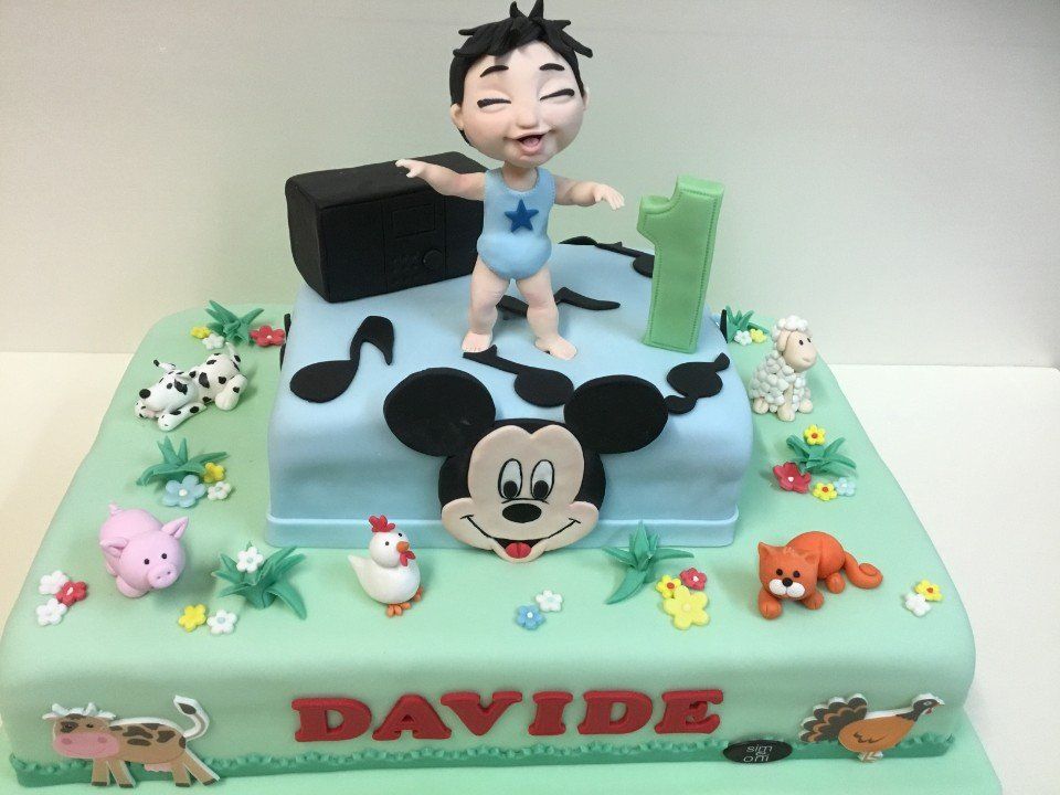 Torta di compleanno per un bambino